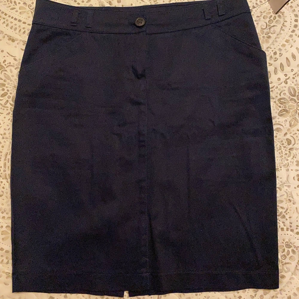 MNG navy pencil skirt Sz 6